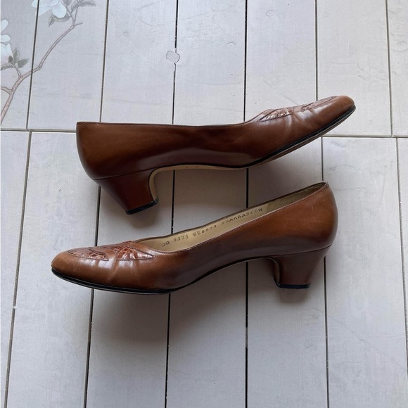 Salvatore Ferragamo heels - Picture 6 of 6